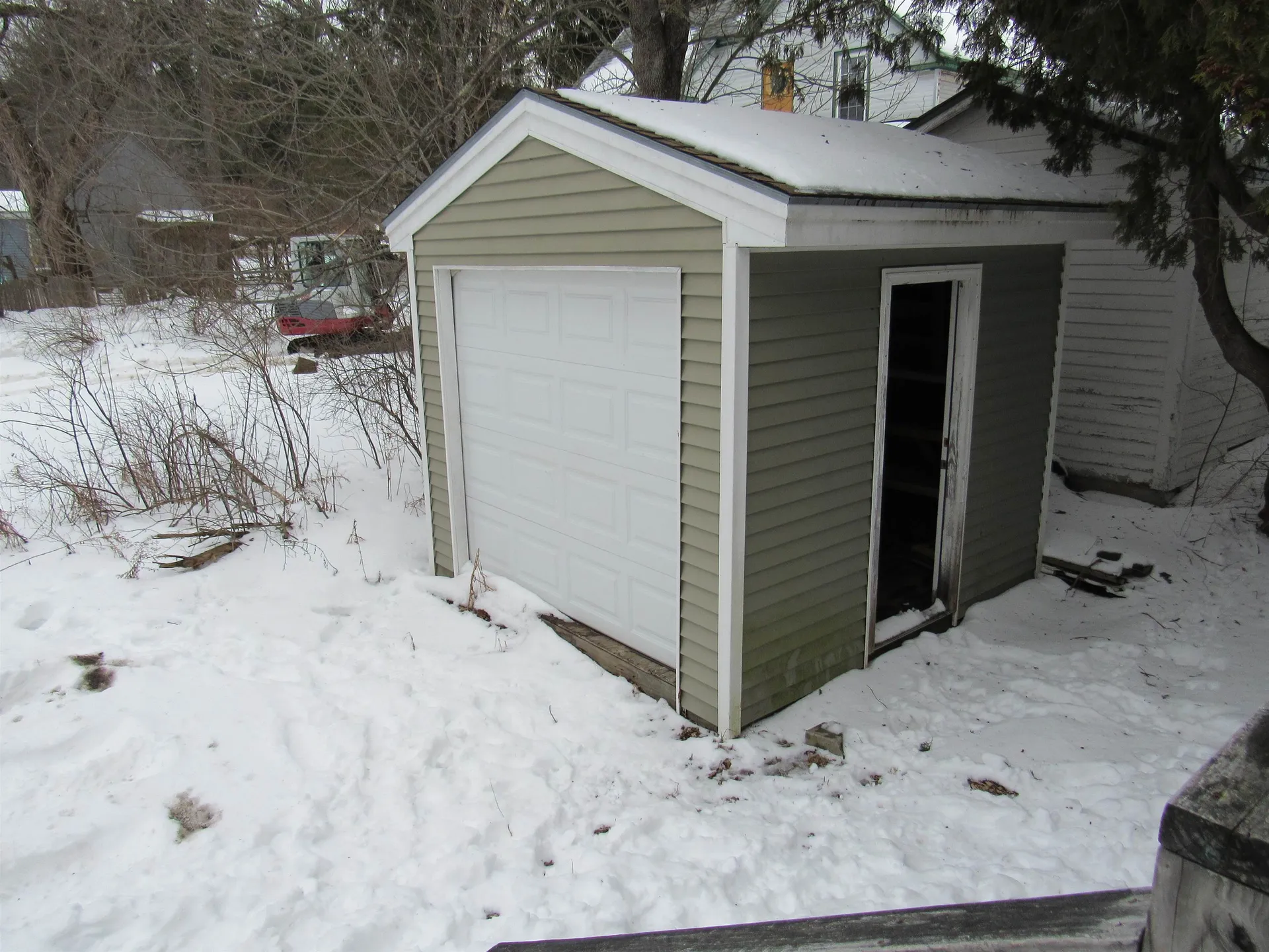 19 Brook Street Troy NH 03465