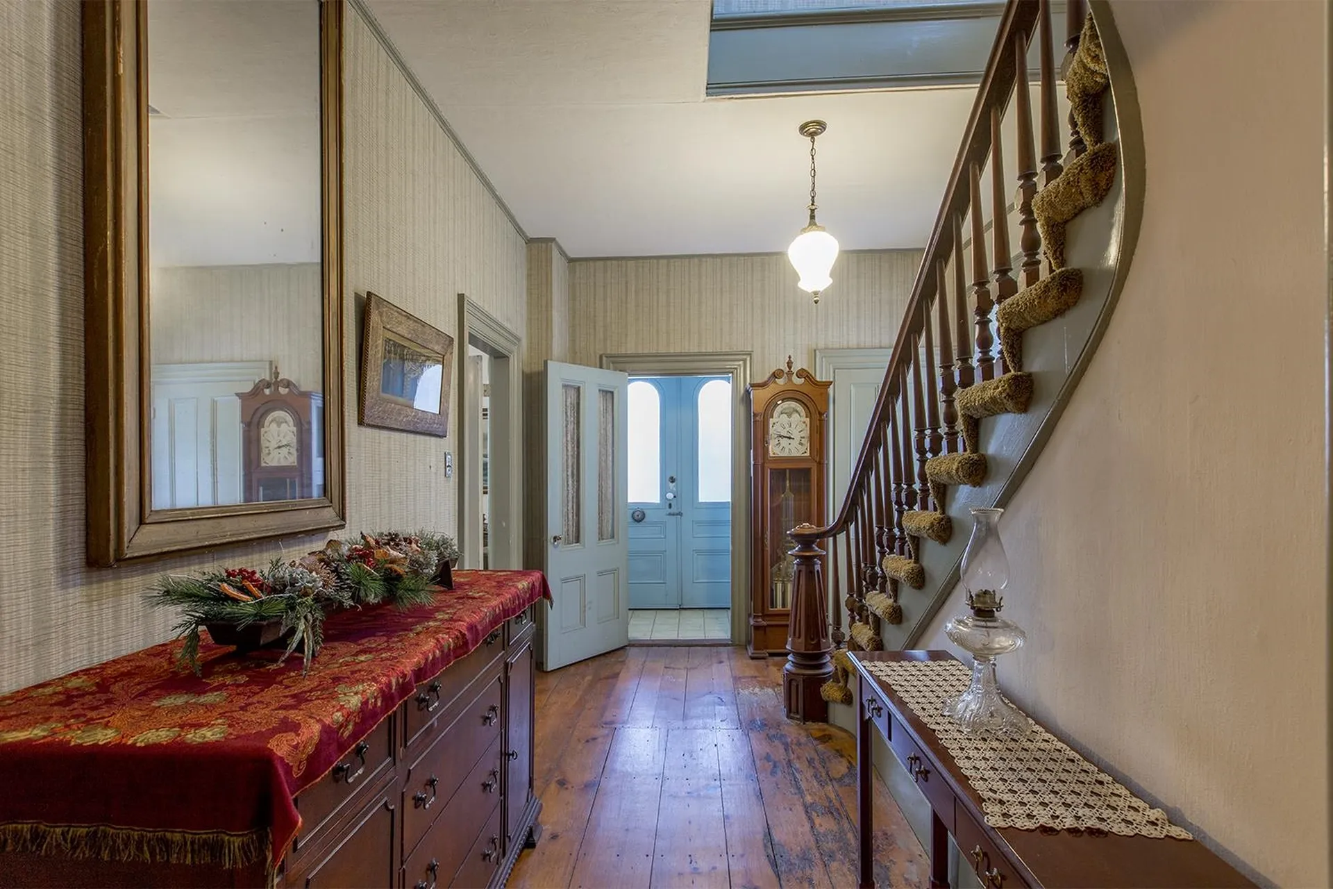 27 Pleasant Street Epping NH 03042