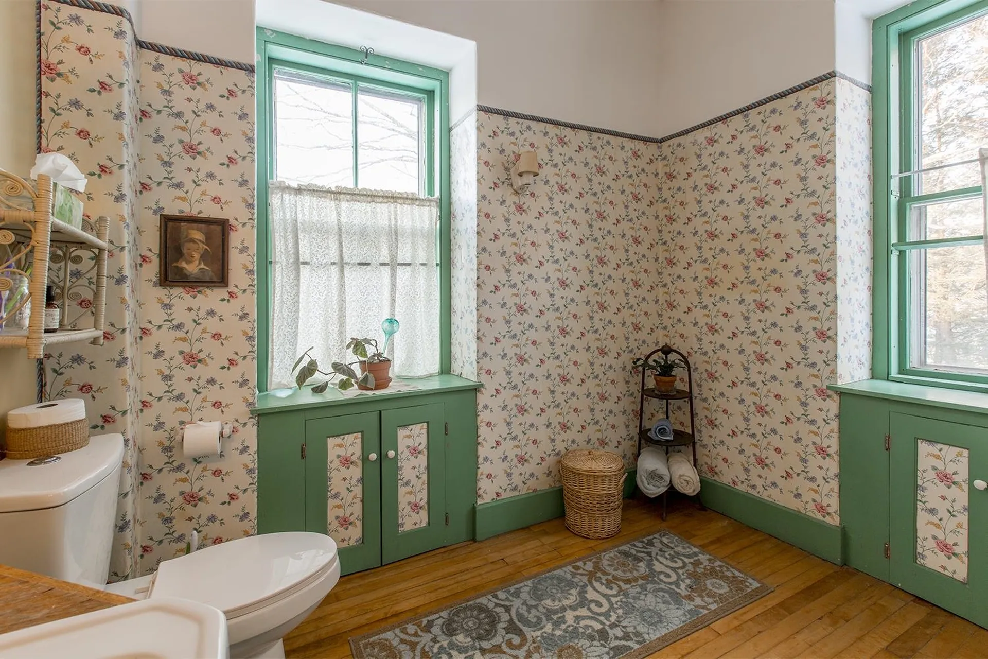 27 Pleasant Street Epping NH 03042