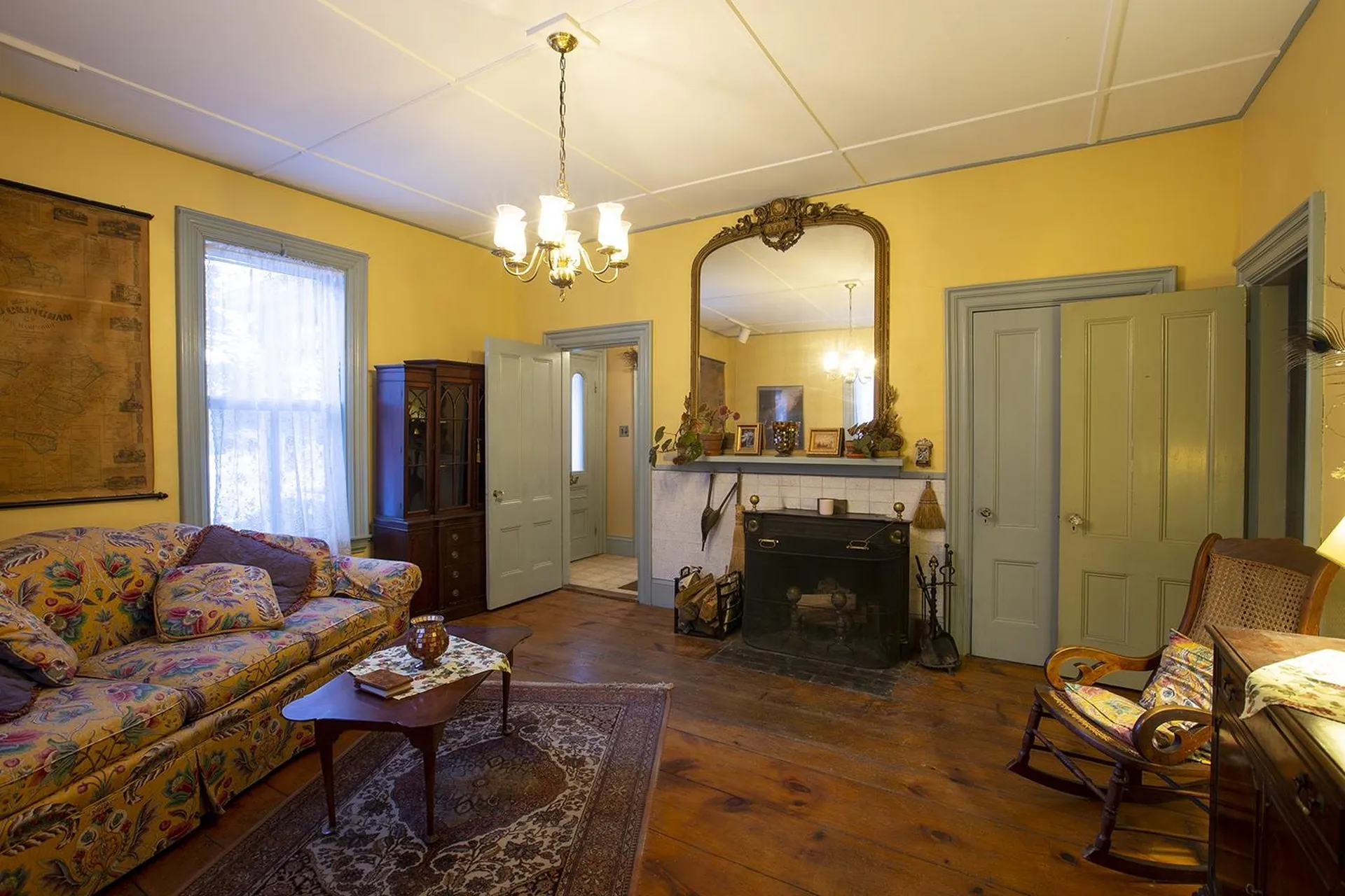27 Pleasant Street Epping NH 03042