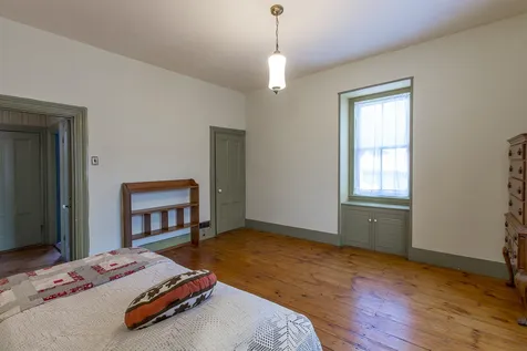 27 Pleasant Street Epping NH 03042