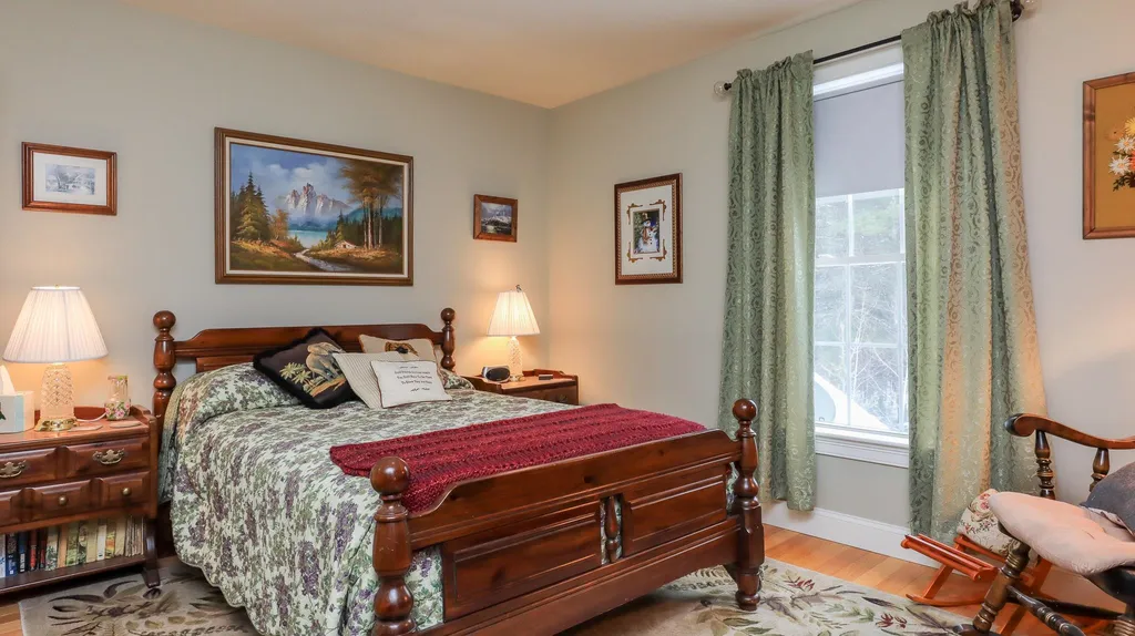 60 Contoocook Lane Peterborough NH 03458