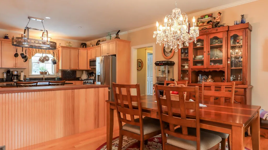 60 Contoocook Lane Peterborough NH 03458