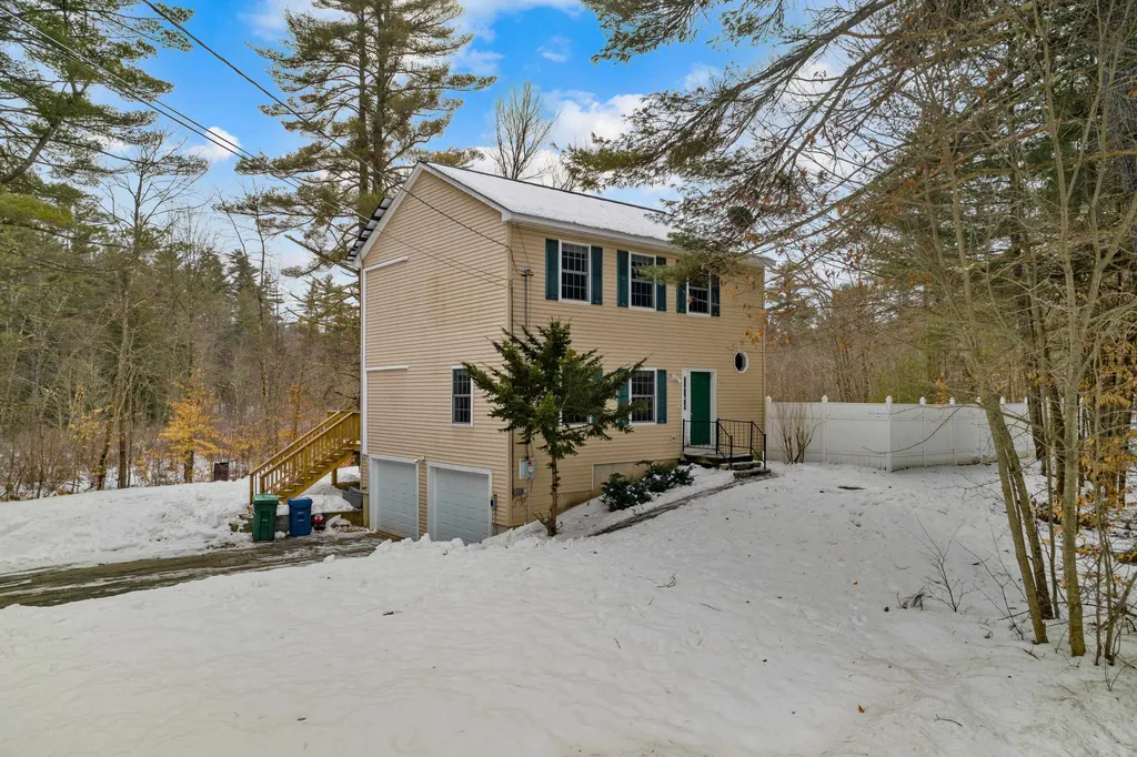 535 Clinton Street Bow NH 03304