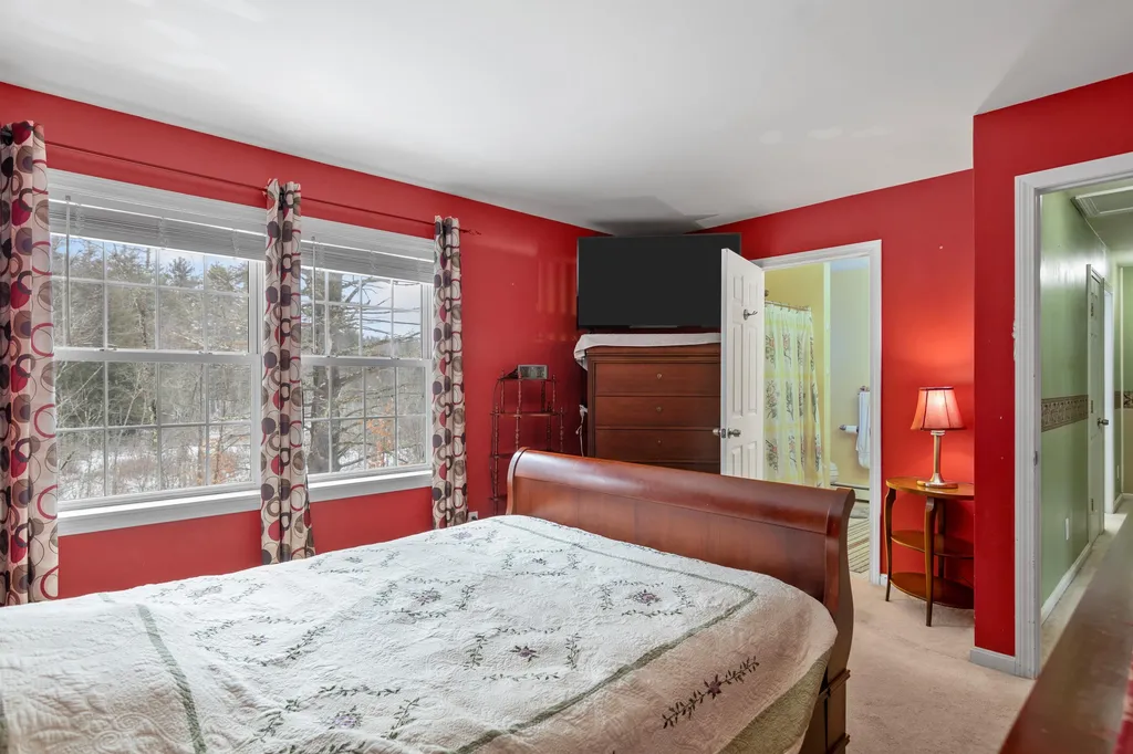 535 Clinton Street Bow NH 03304