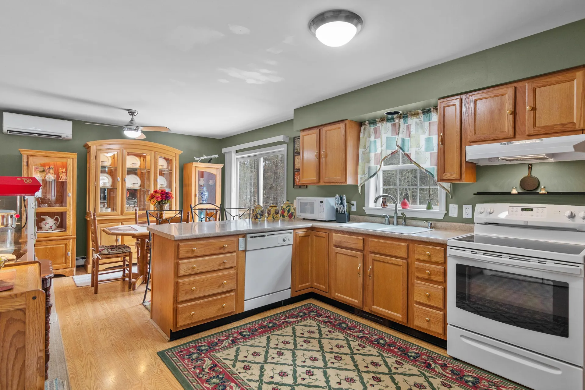 535 Clinton Street Bow NH 03304