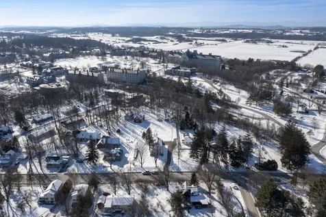 397 Weybridge Street Middlebury VT 05753