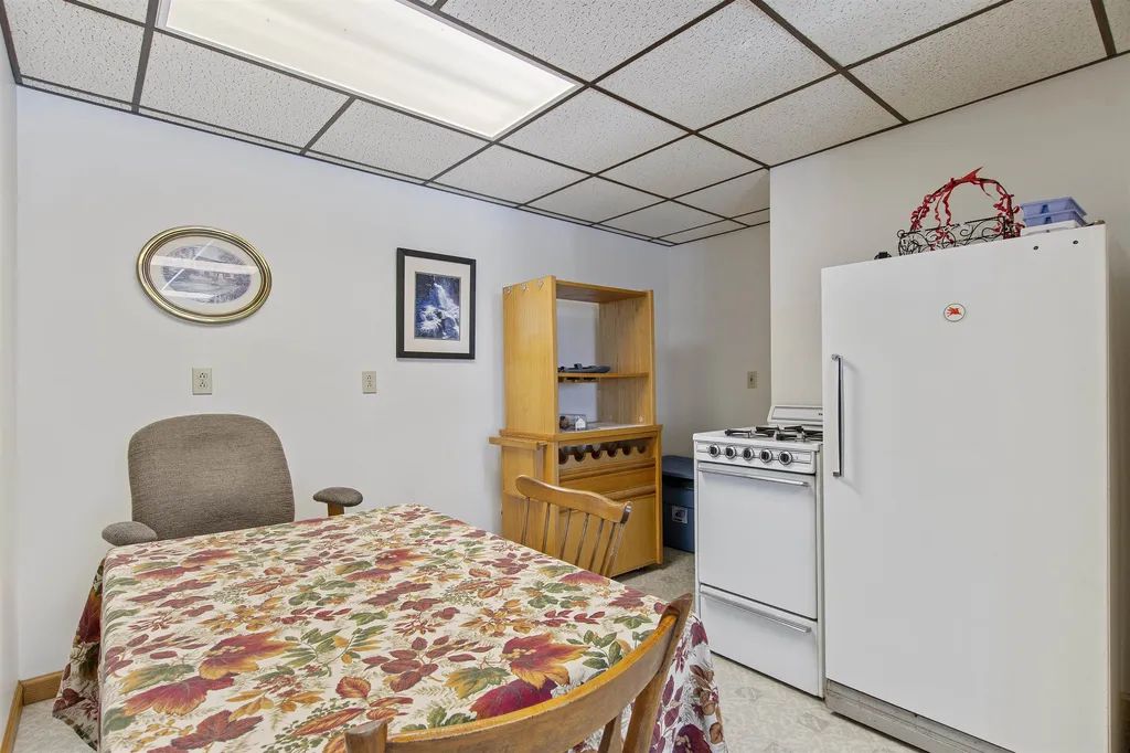 824 Hollow Road Stewartstown NH 03576