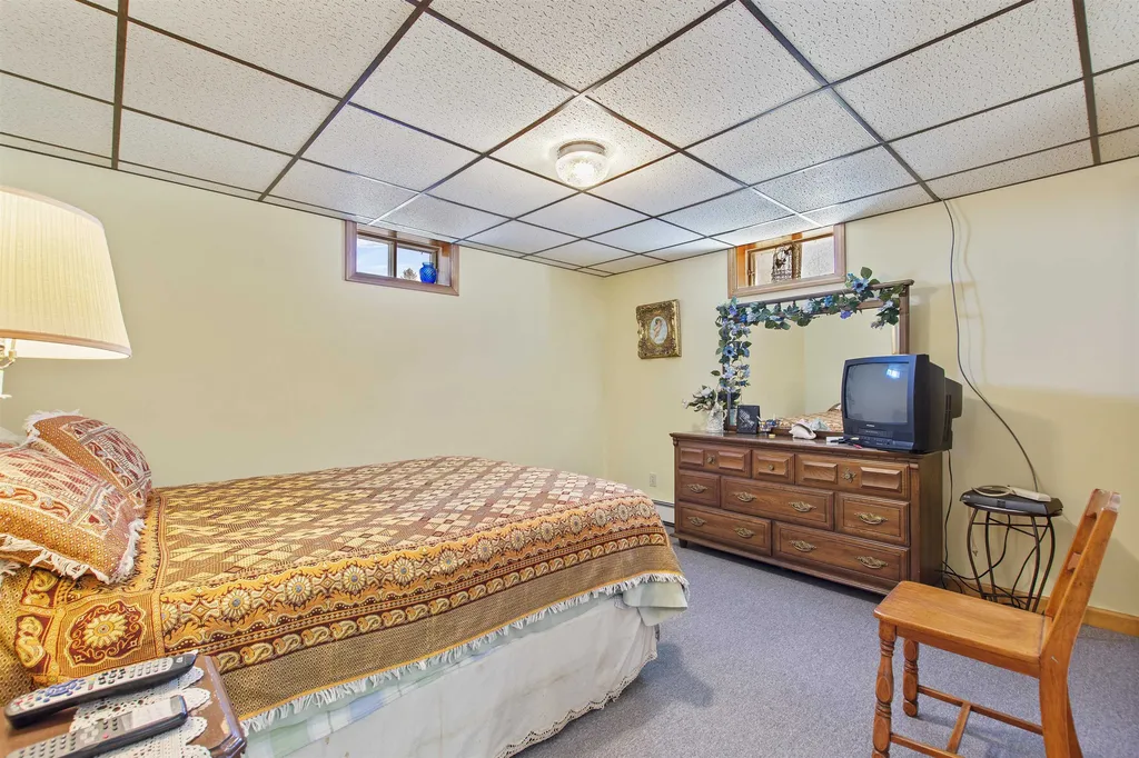 824 Hollow Road Stewartstown NH 03576