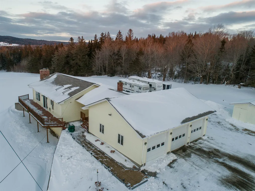 824 Hollow Road Stewartstown NH 03576