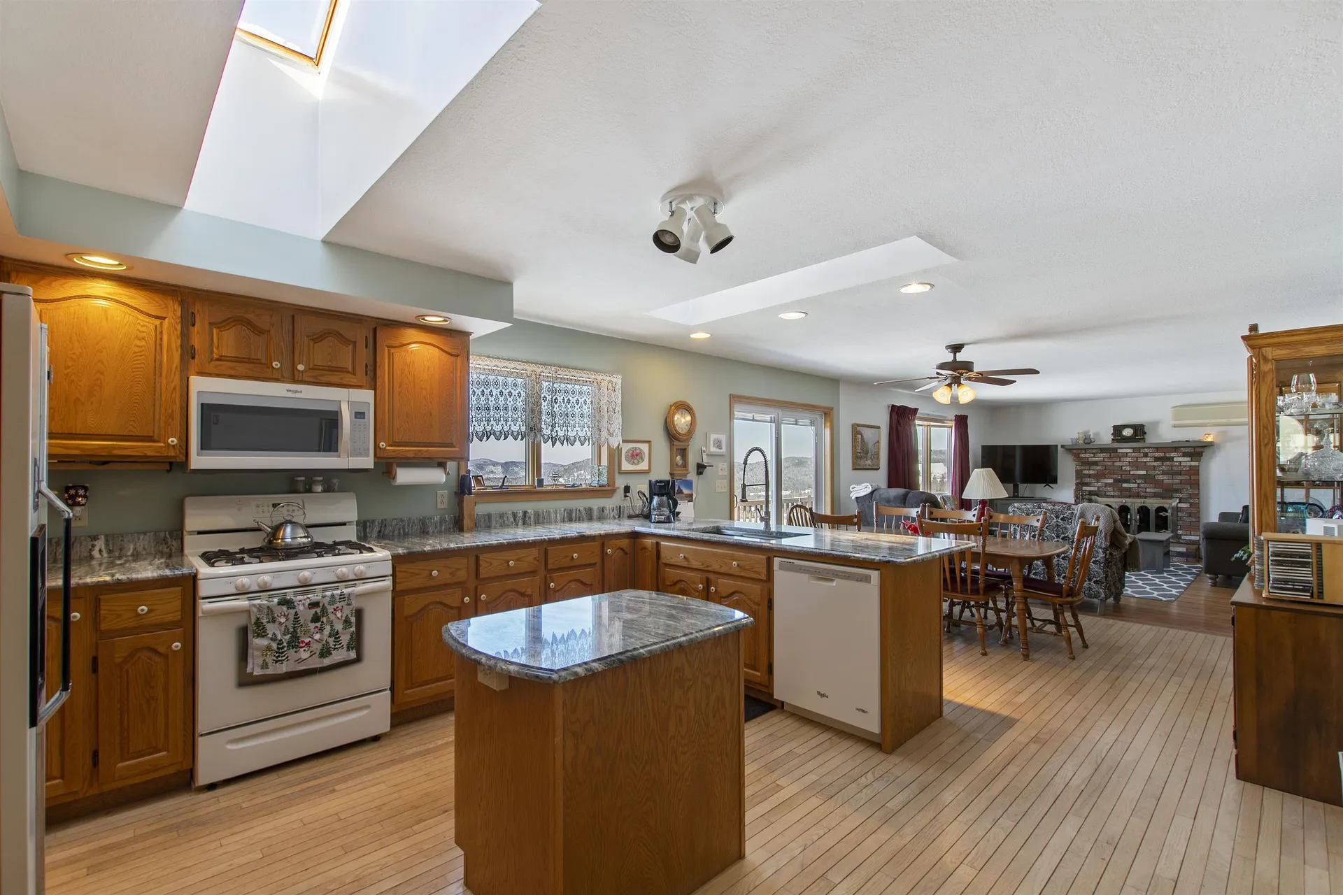 824 Hollow Road Stewartstown NH 03576