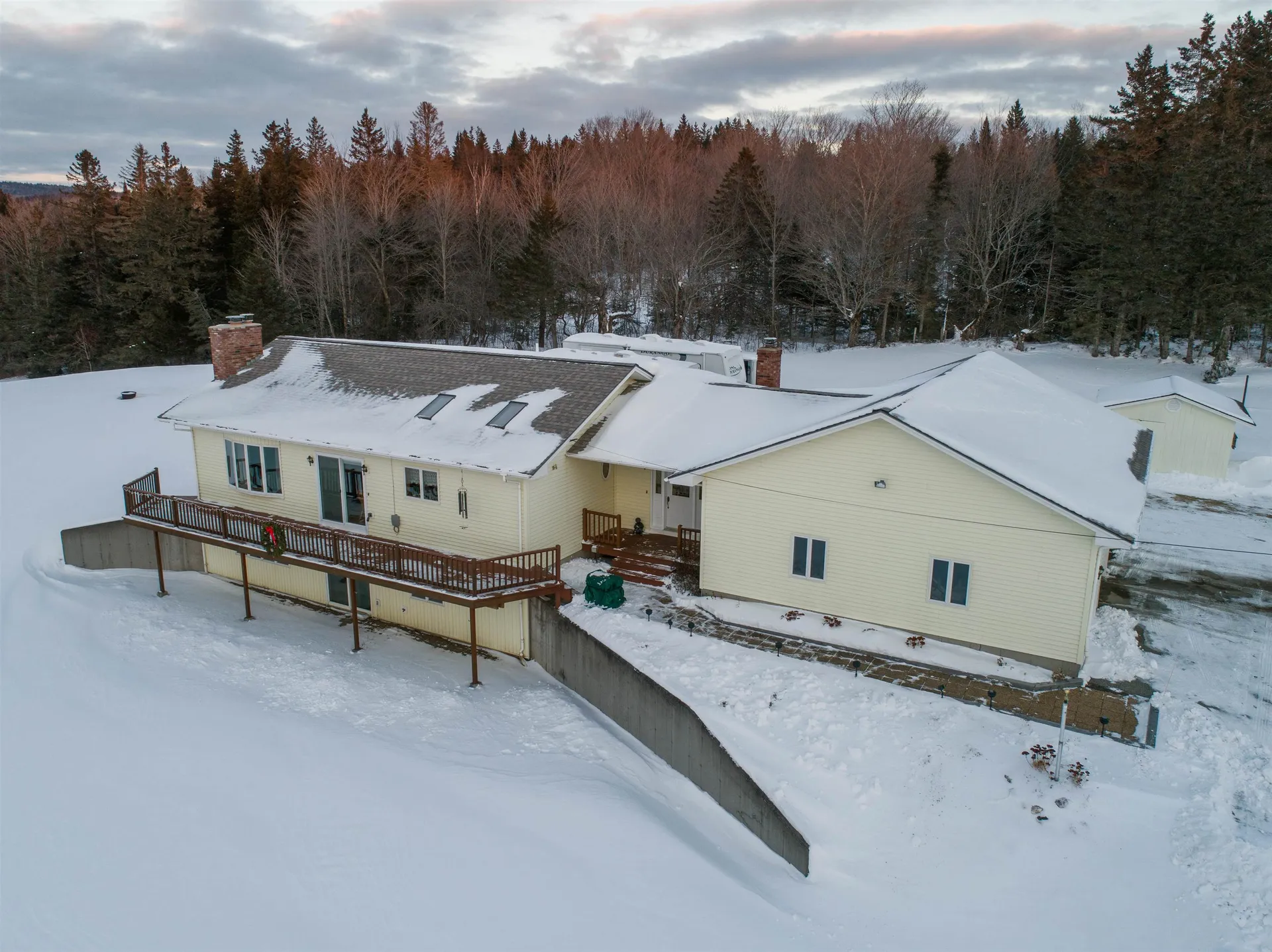 824 Hollow Road Stewartstown NH 03576