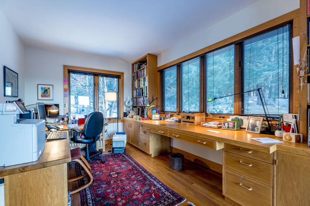 12 Rocky Hill Lane Lyme NH 03768