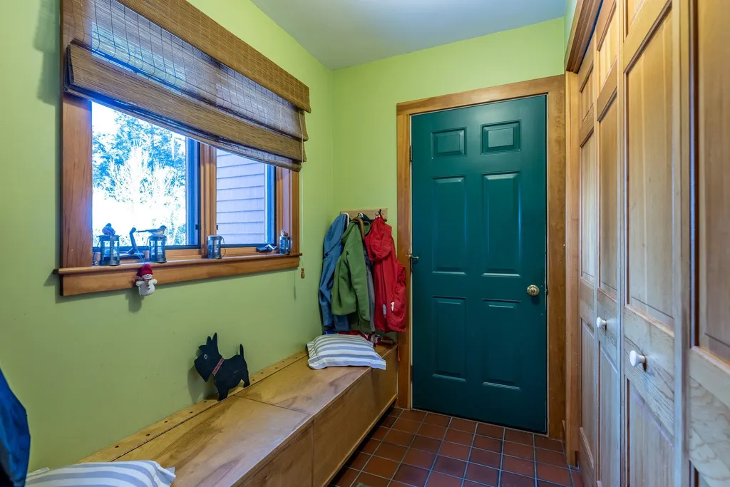 12 Rocky Hill Lane Lyme NH 03768