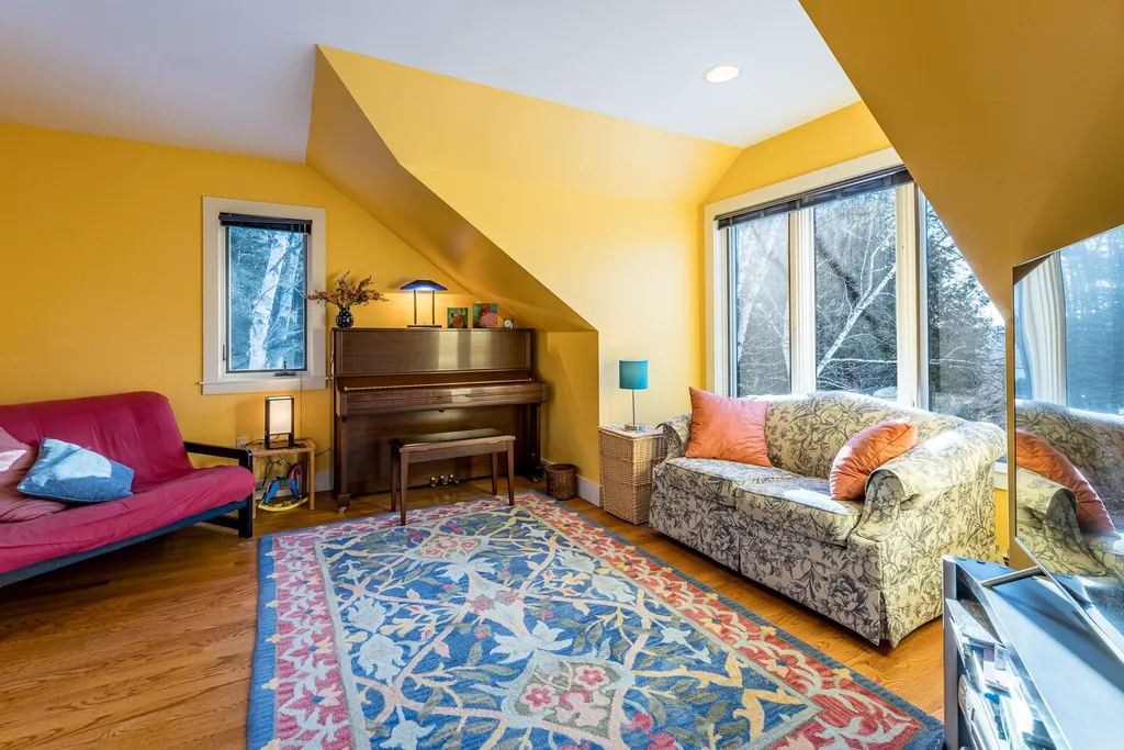 12 Rocky Hill Lane Lyme NH 03768