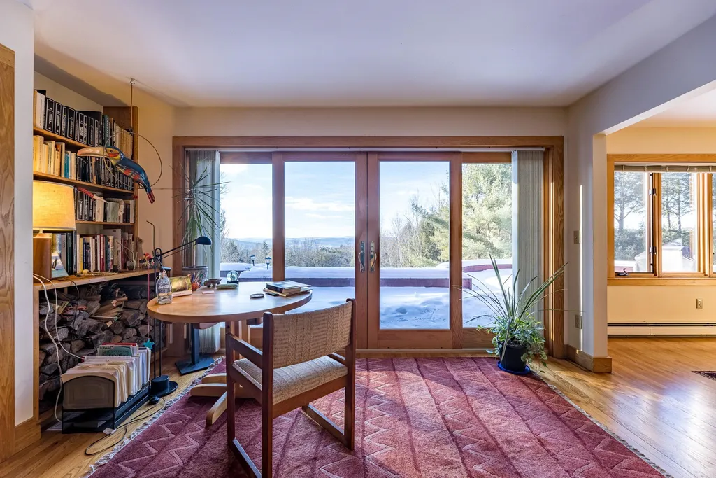 12 Rocky Hill Lane Lyme NH 03768