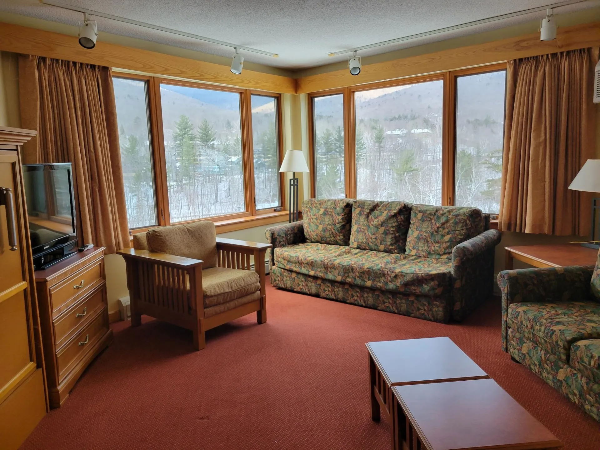 90 Loon Mountain Road Lincoln NH 03251