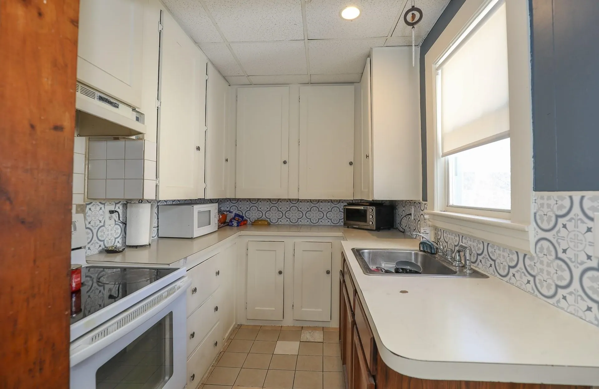 17 Balcom Street Nashua NH 03060