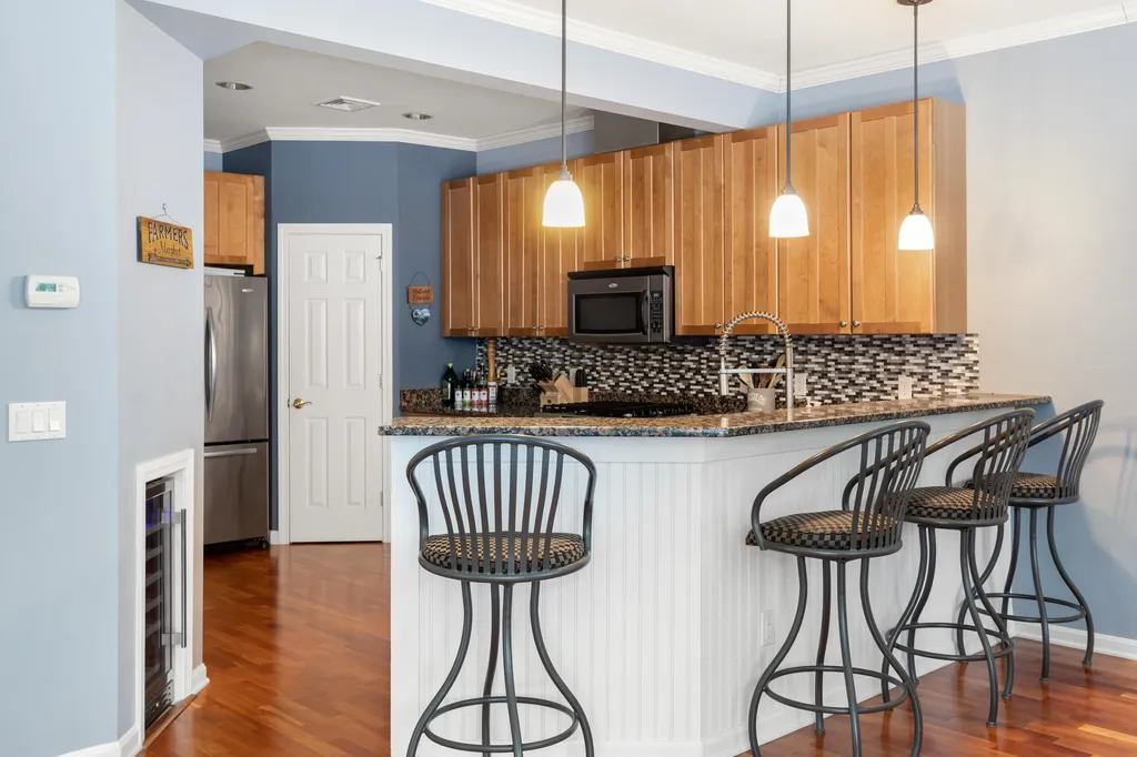 236 Songbird Road South Burlington VT 05403