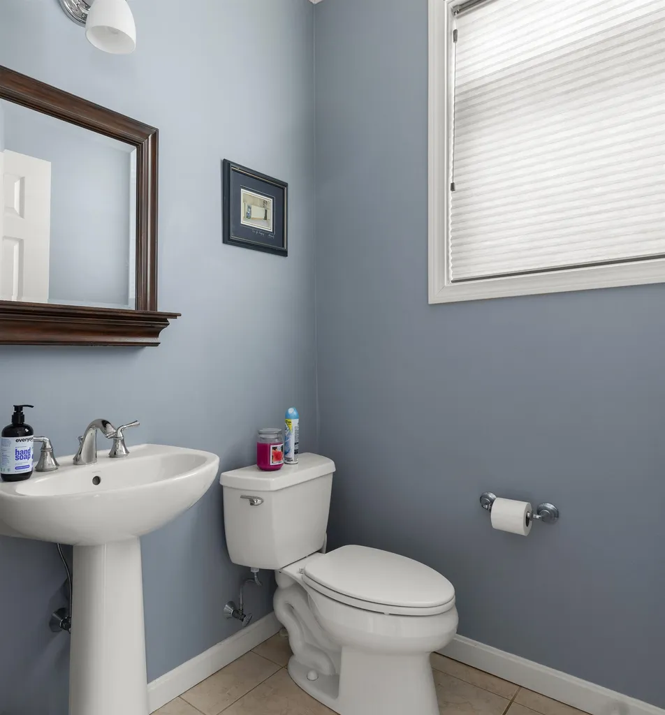 236 Songbird Road South Burlington VT 05403