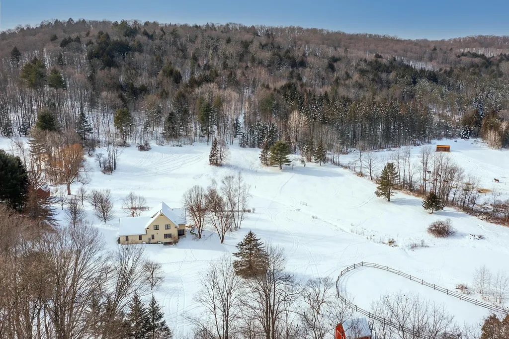 244 Happy Valley Road Woodstock VT 05091