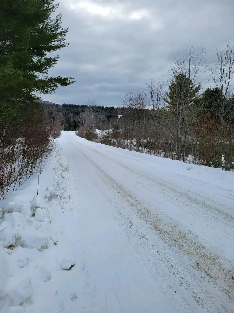 11 Hydro Road Bethlehem NH 03574