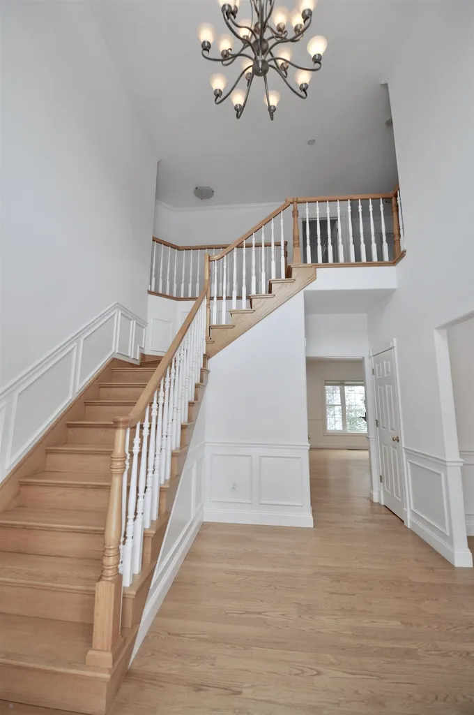 6 Golden Pond Lane Amherst NH 03031