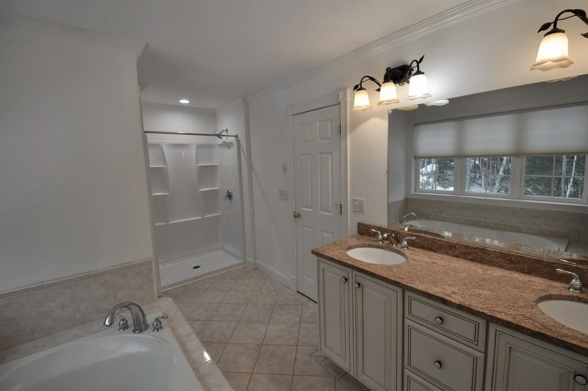 6 Golden Pond Lane Amherst NH 03031