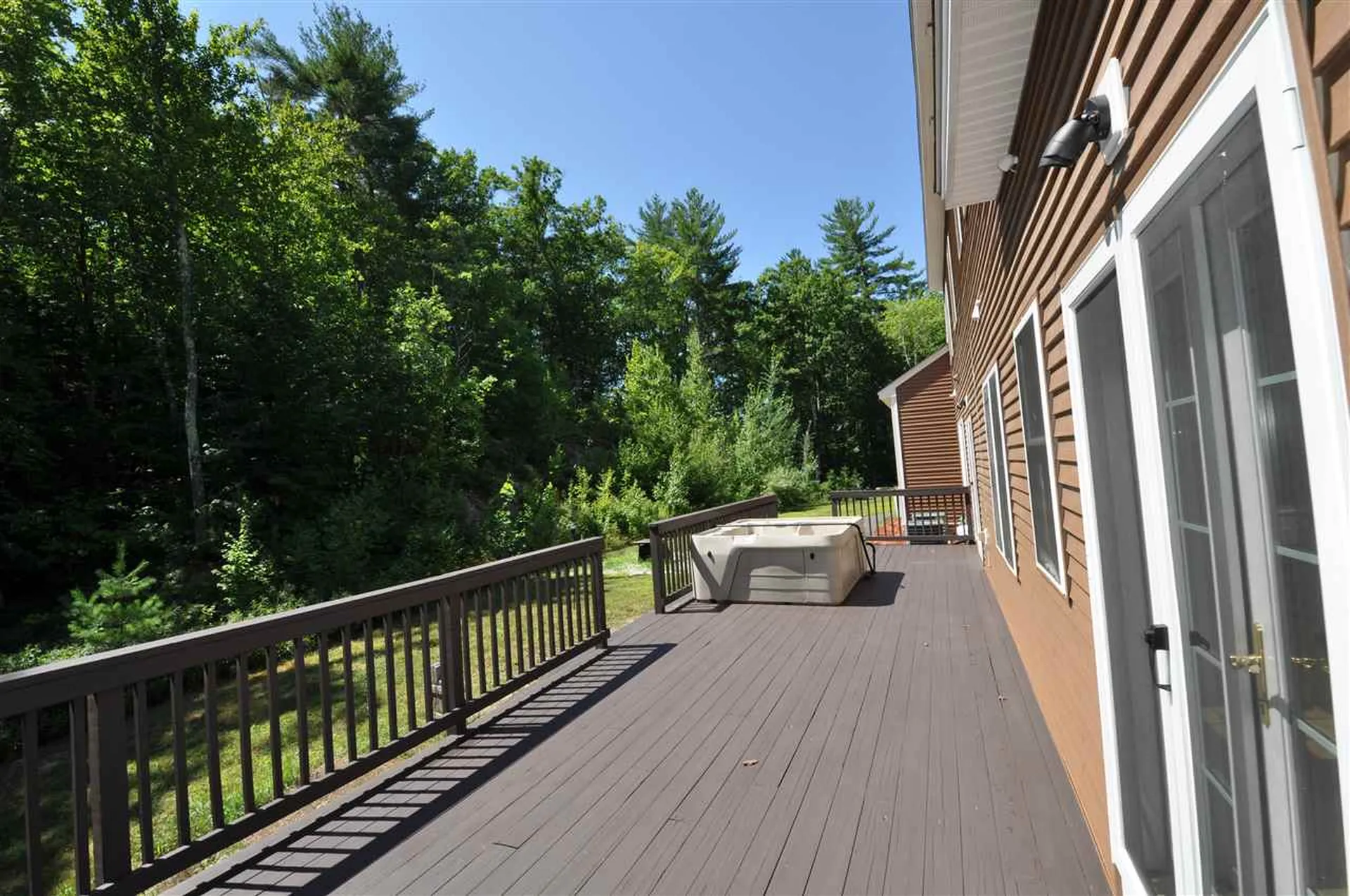 6 Golden Pond Lane Amherst NH 03031