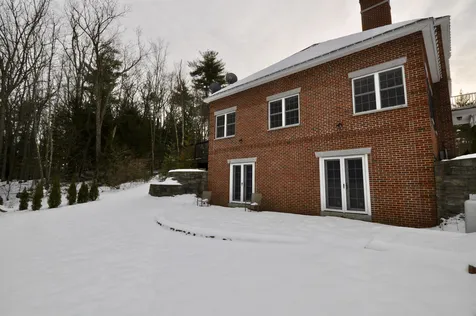6 Golden Pond Lane Amherst NH 03031