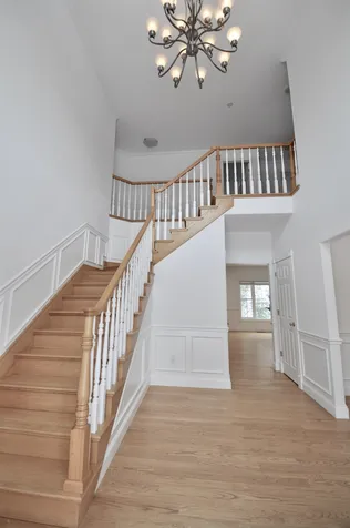 6 Golden Pond Lane Amherst NH 03031