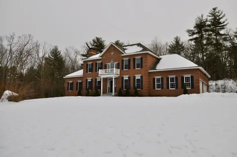 6 Golden Pond Lane Amherst NH 03031