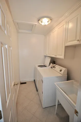 6 Golden Pond Lane Amherst NH 03031