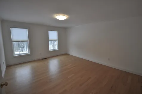 6 Golden Pond Lane Amherst NH 03031