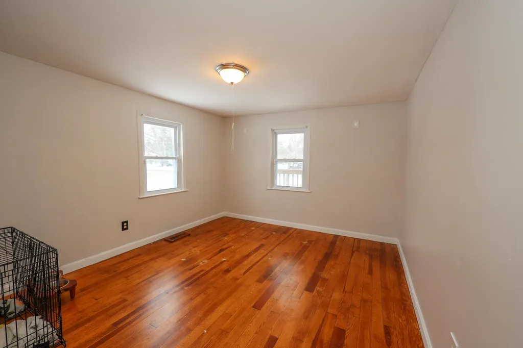 31 Lowell Road Salem NH 03079