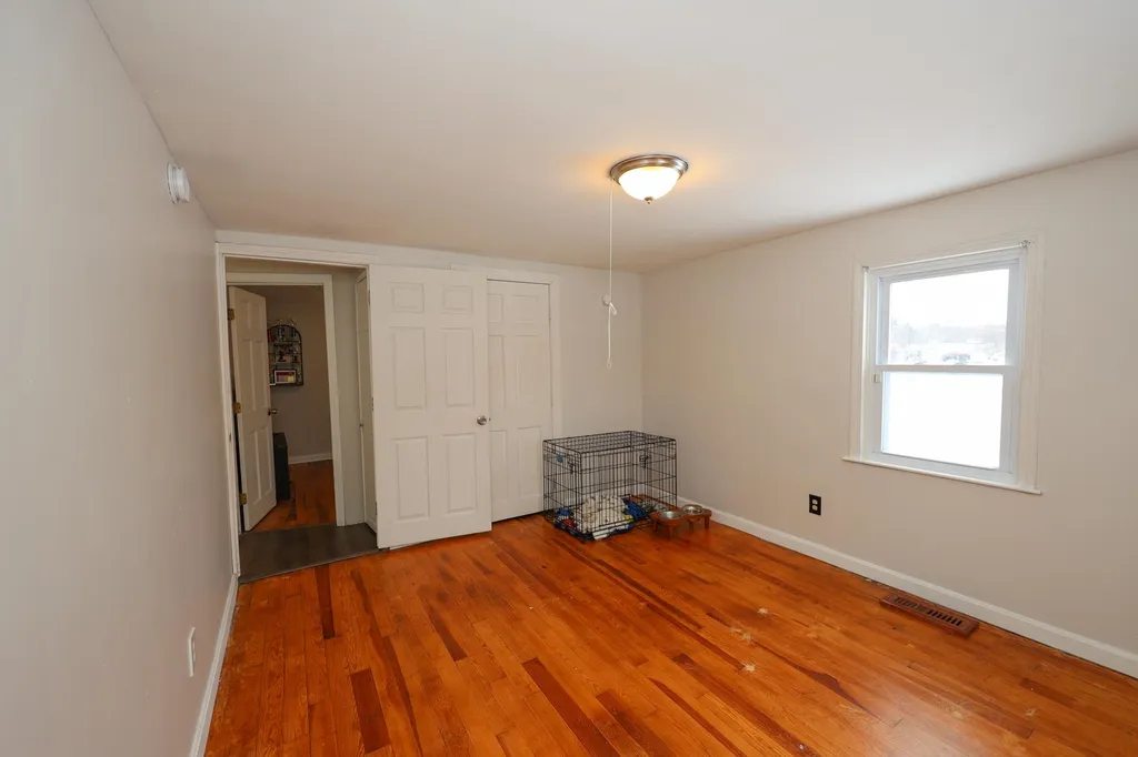 31 Lowell Road Salem NH 03079