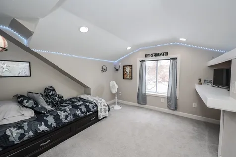 31 Lowell Road Salem NH 03079