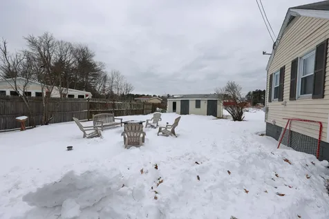 31 Lowell Road Salem NH 03079