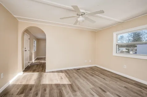 19 South Dewberry Lane Rochester NH 03867