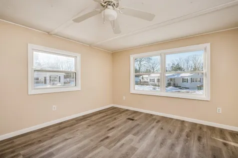 19 South Dewberry Lane Rochester NH 03867