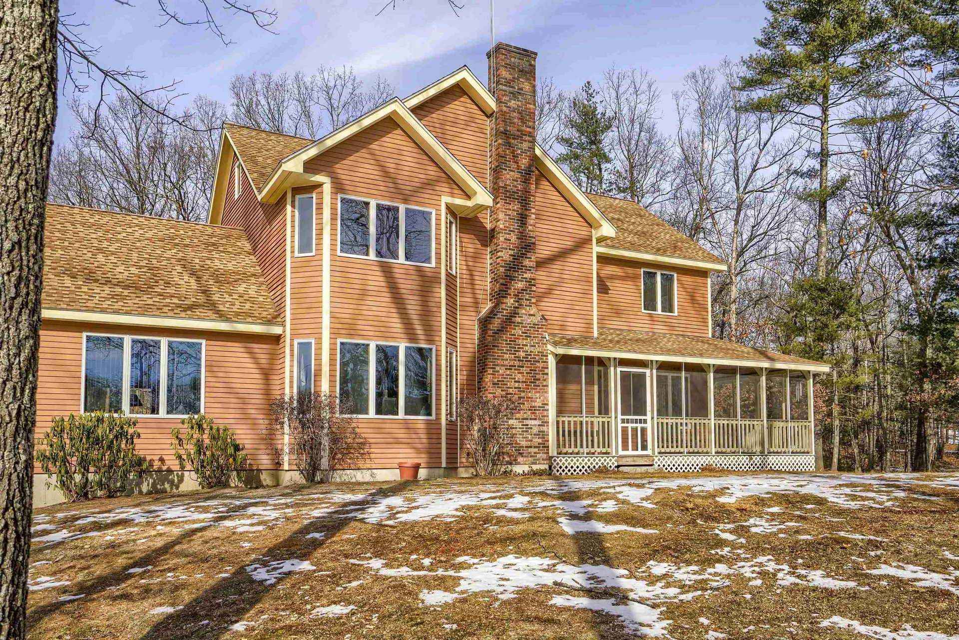 47 Keyes Hill Road Pelham NH 03076