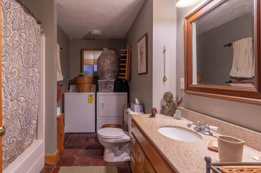 24 Morrill Road Canterbury NH 03224