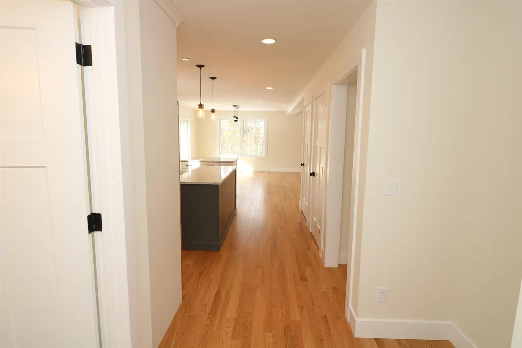 12 Overlook Drive Epping NH 03042