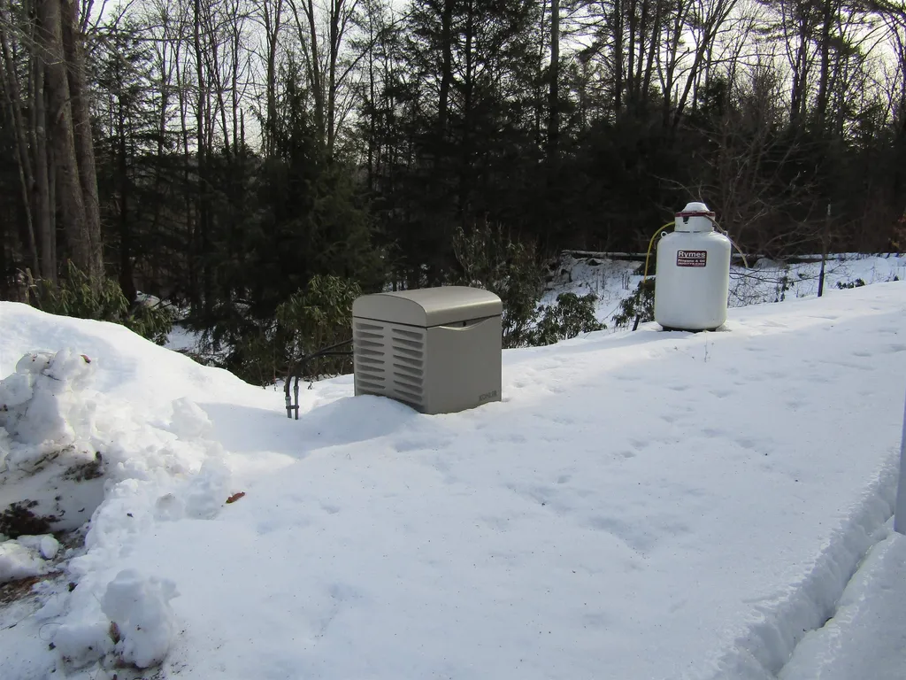 83 Deerhaven Road Weare NH 03281
