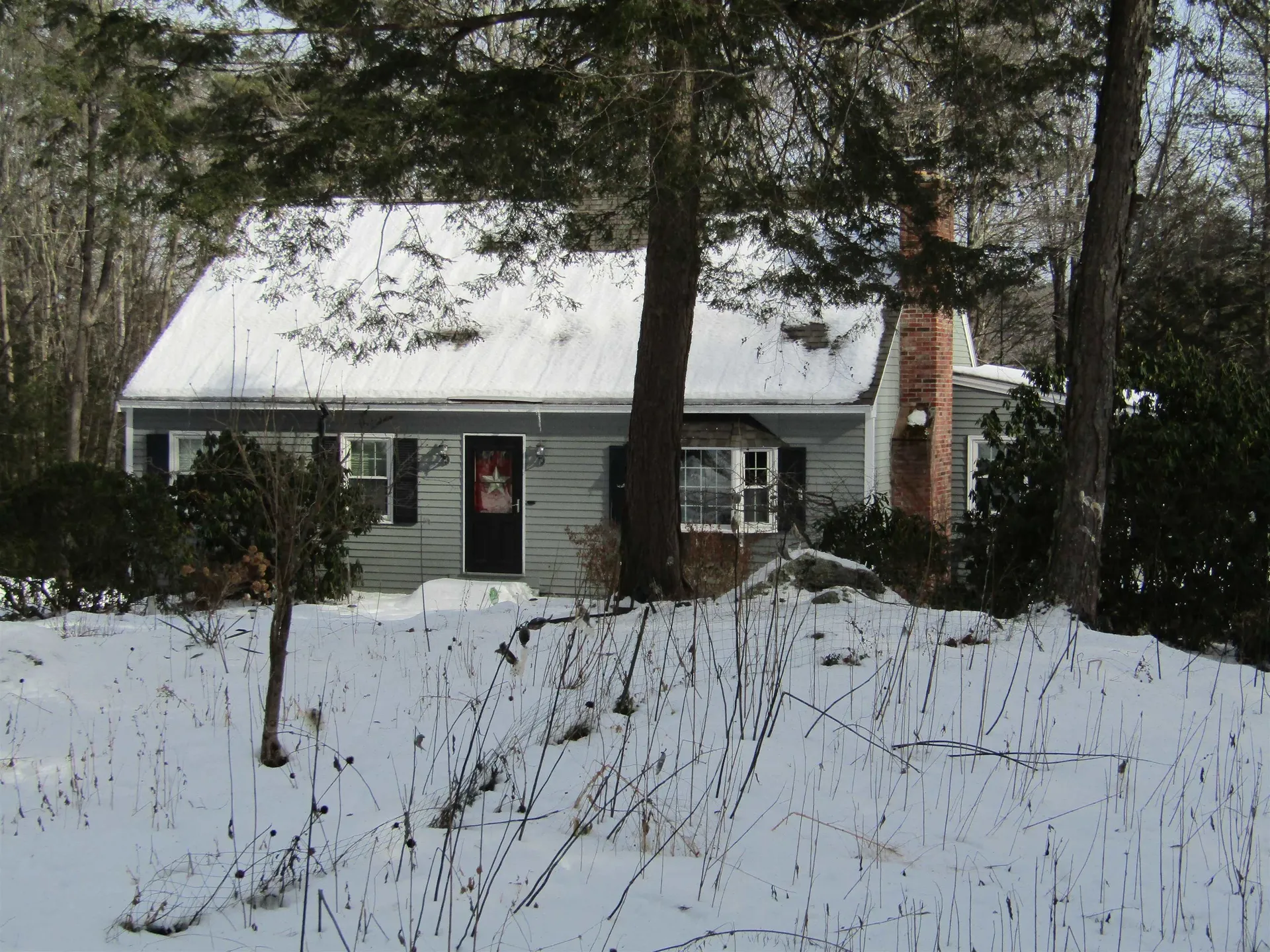83 Deerhaven Road Weare NH 03281