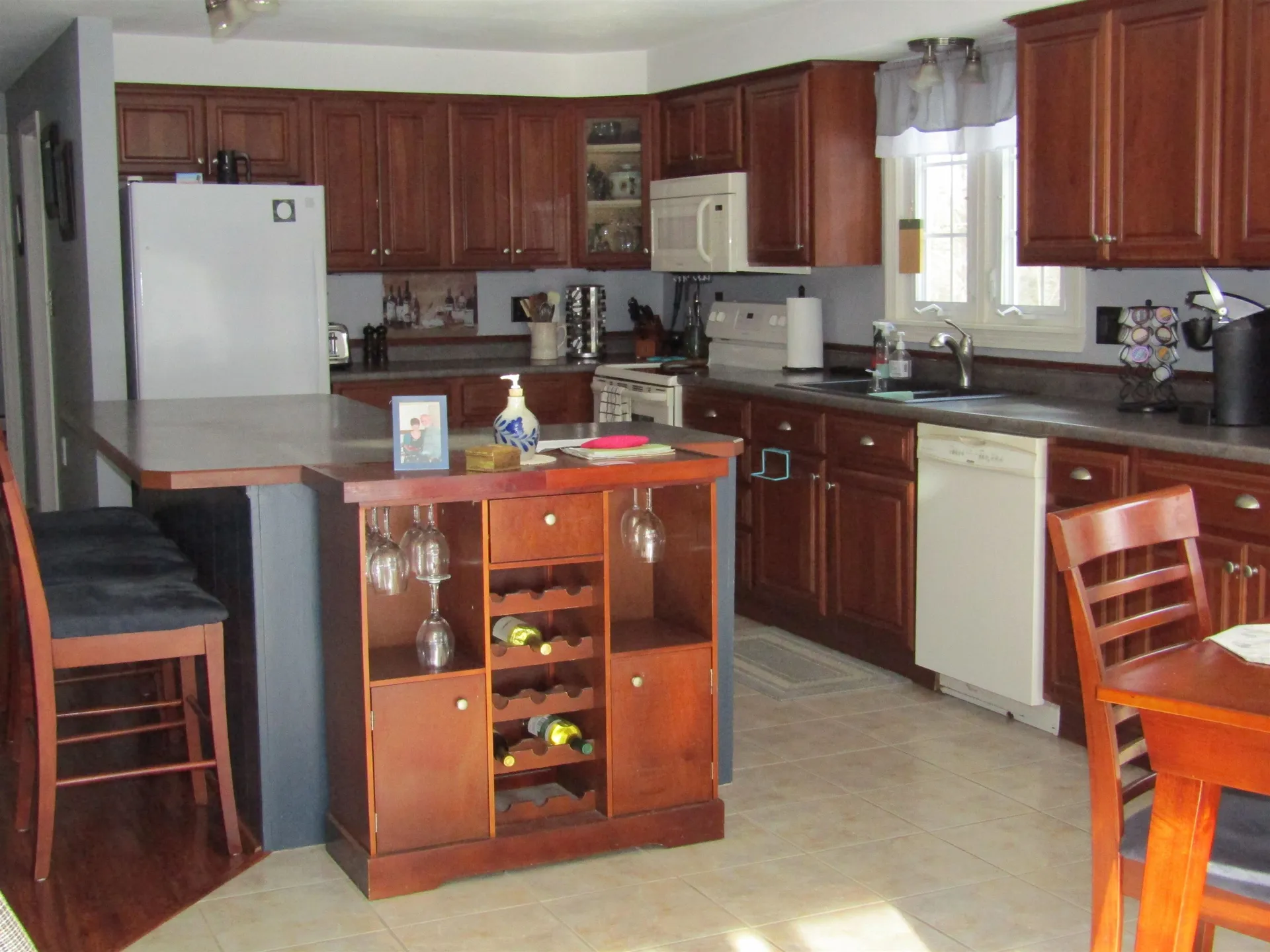 83 Deerhaven Road Weare NH 03281
