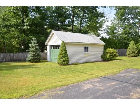 73 Wentworth Cove Road Laconia NH 03246