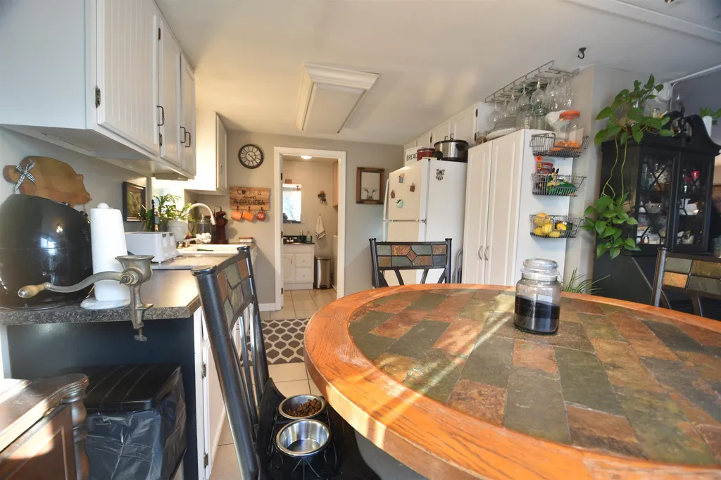 30 Roy Street Raymond NH 03077