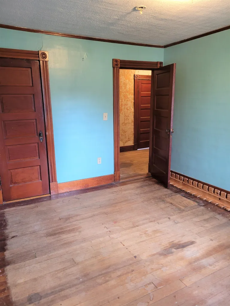7 Garden Street Claremont NH 03743