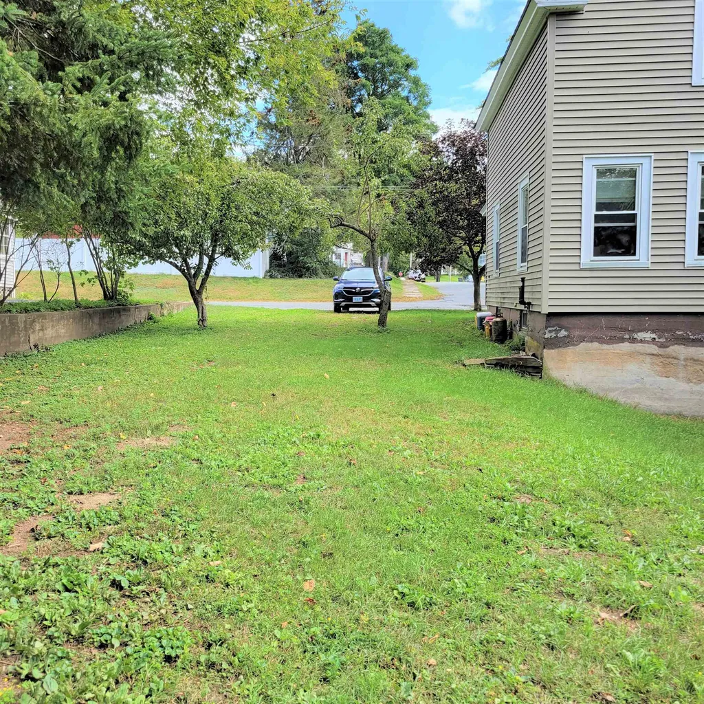 7 Garden Street Claremont NH 03743